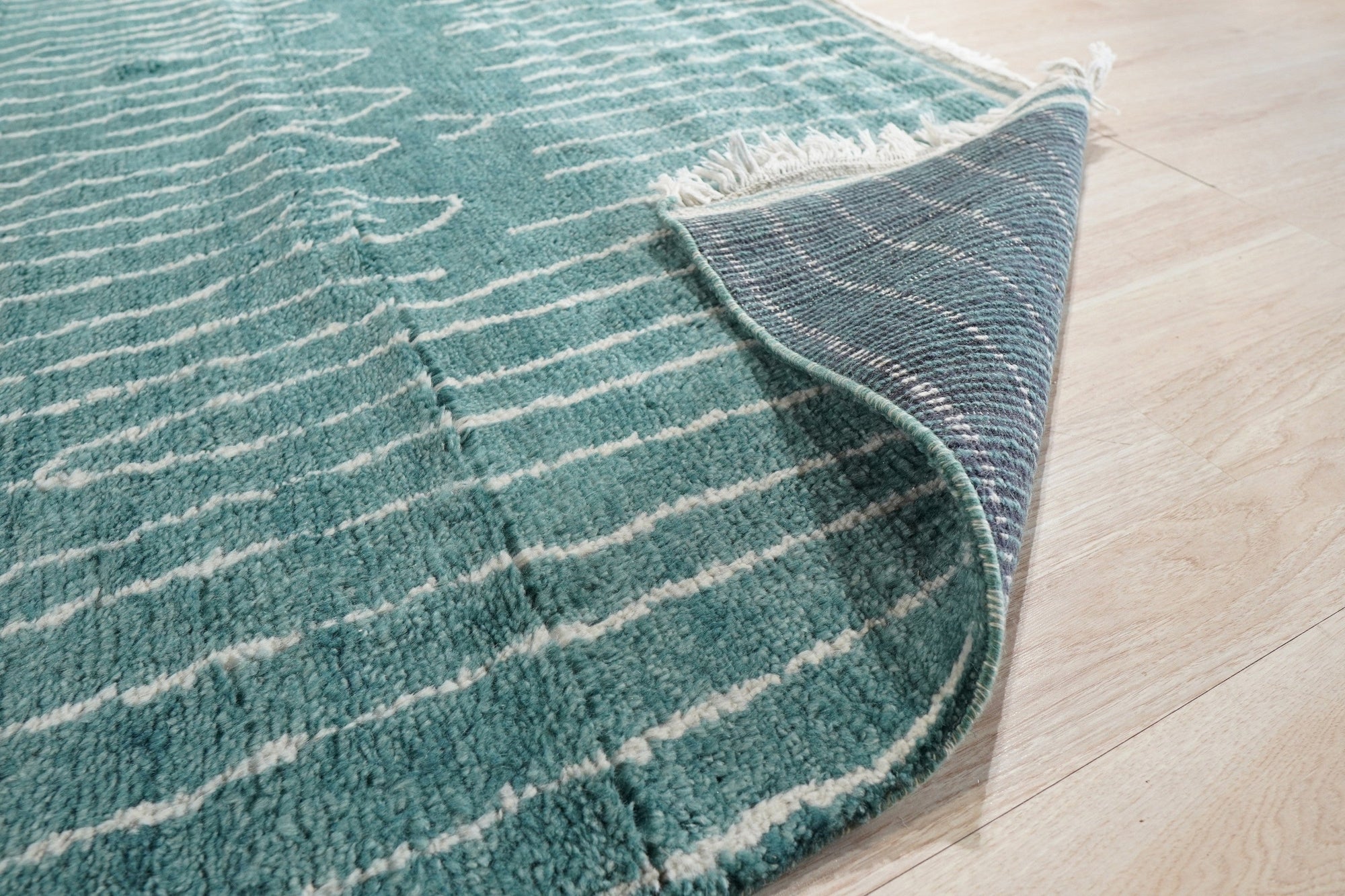 Teal Echelon Handmade Wool Rug