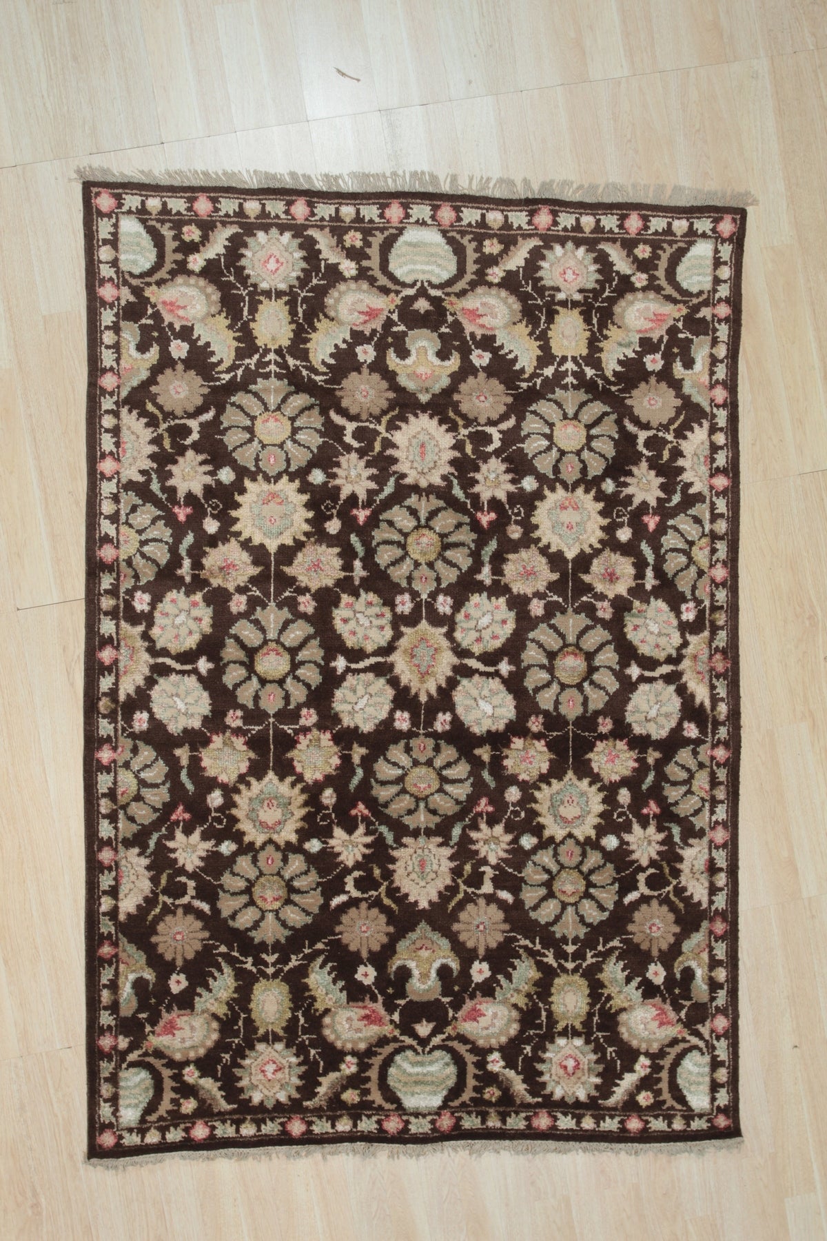 Floral Elegance Handmade Wool and Silk Rug