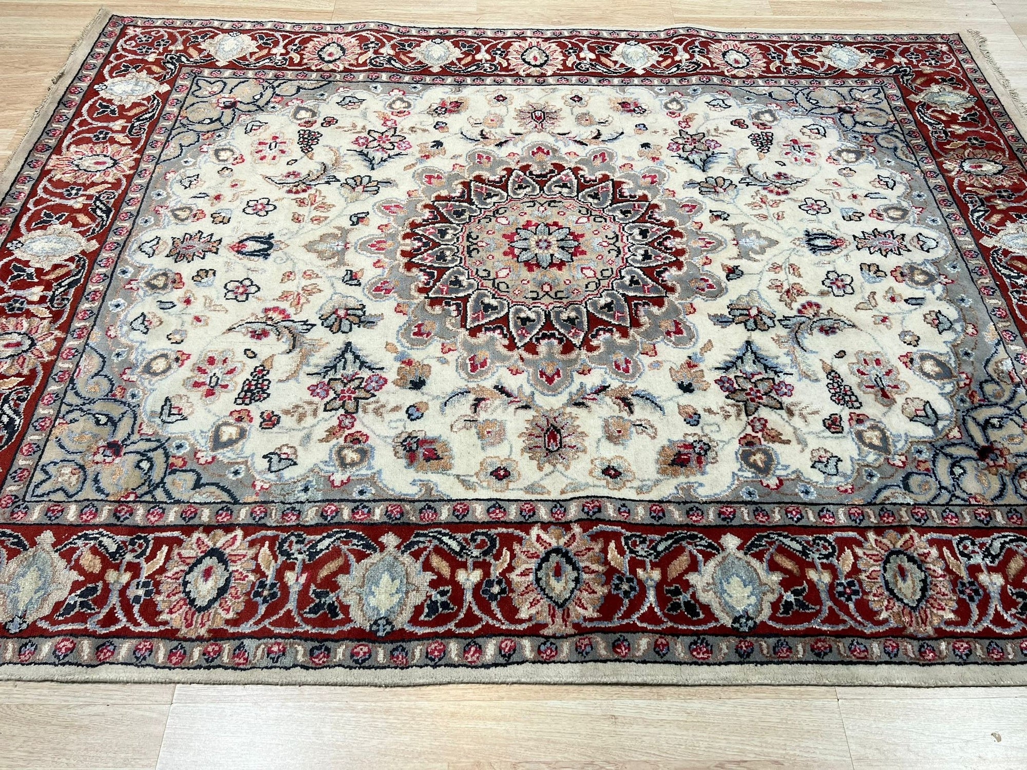 Classic Splendor Hand-Knotted Ivory Wool and Silk Rug