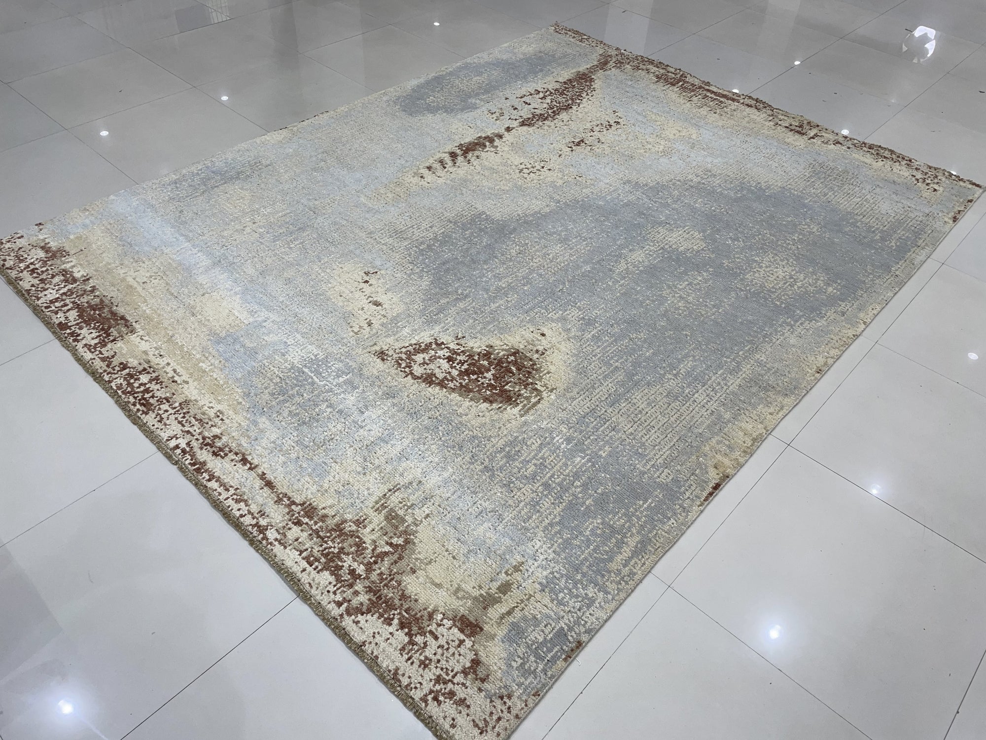 Gold Ethereal Abstract Elegance Rug