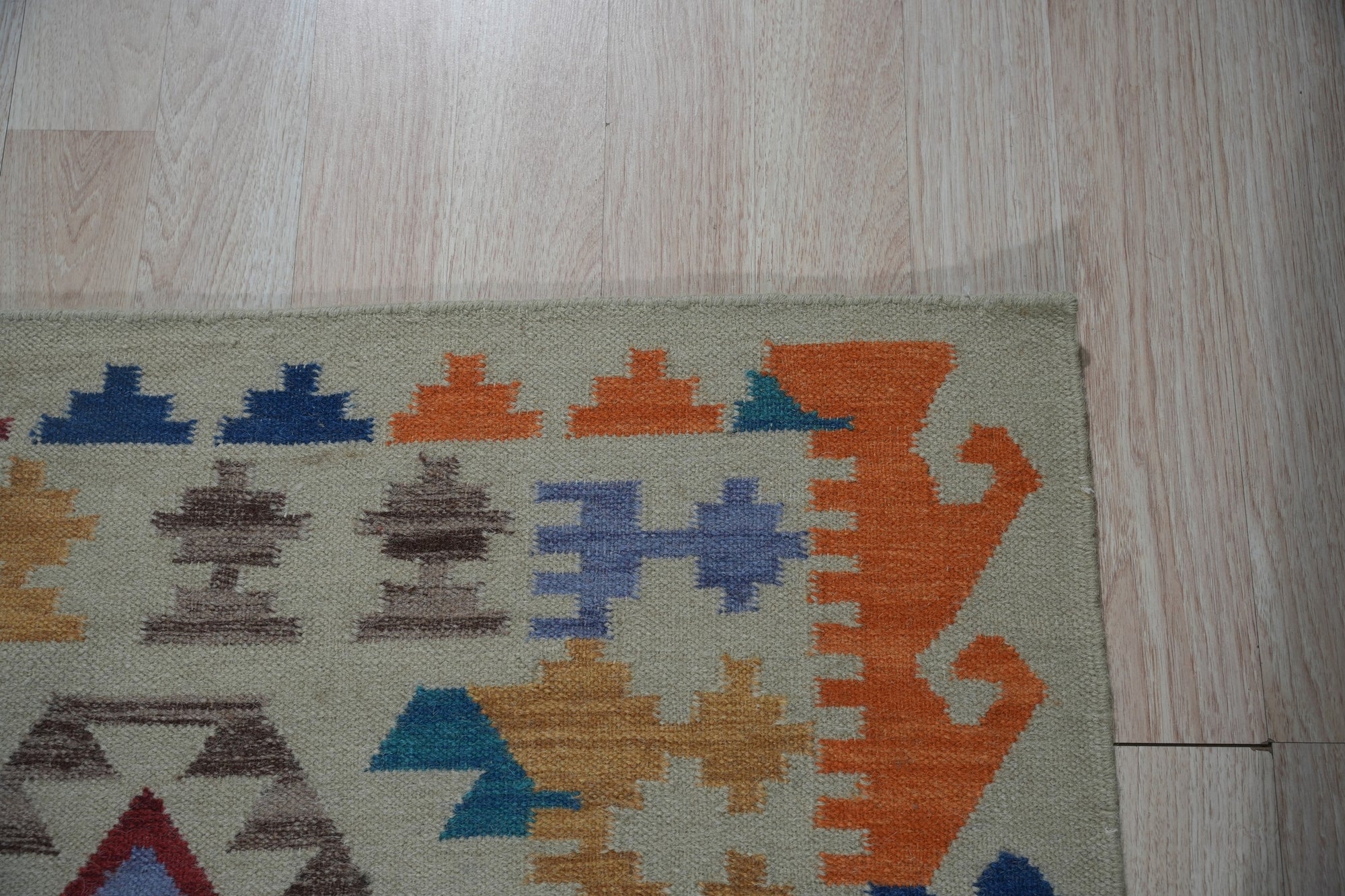 Vibrant Aztec Handmade Wool Rug